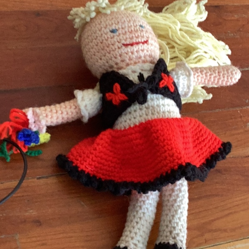 🧸  Hand Knitted OOAK DOLL BLONDE COLORFUL VEST & SKIRT EASTER BASKET PERFECT